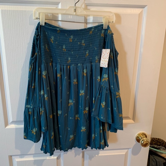 Free People top new with tags - Picture 1 of 5